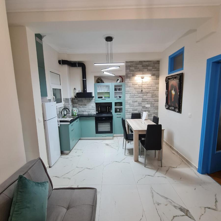 Full Apartment Near Kato Patissia Athen Exterior foto