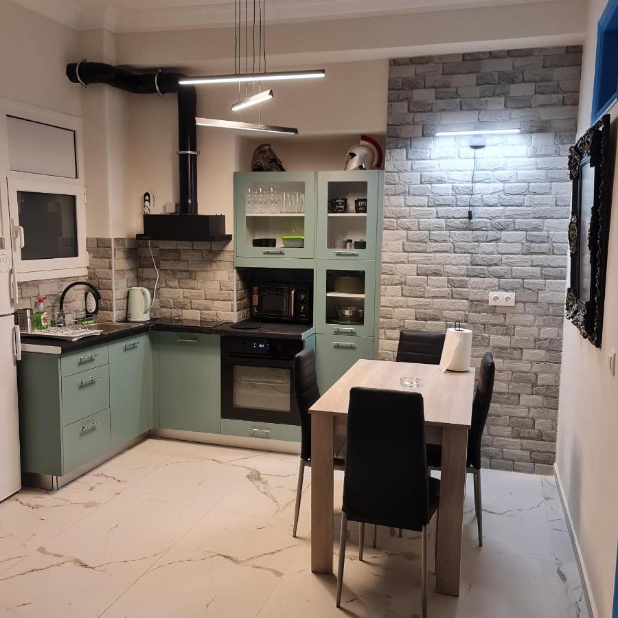Full Apartment Near Kato Patissia Athen Exterior foto